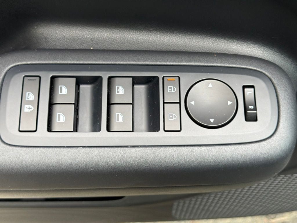 Certified 2026 Hyundai Santa Fe SE AWD/4WD image 19