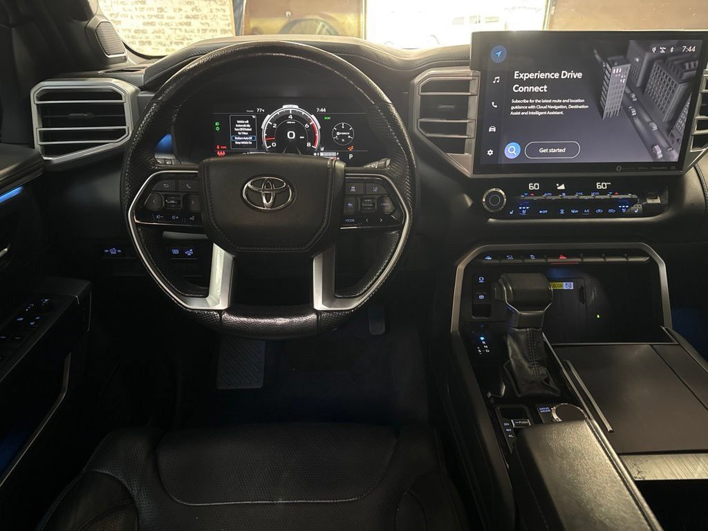 Used 2022 Toyota Tundra Platinum AWD/4WD image 14