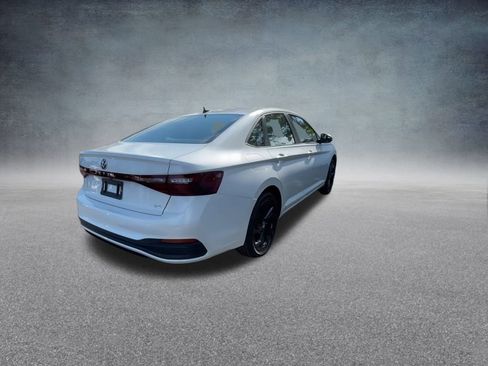 New 2025 Volkswagen Jetta SE image 22