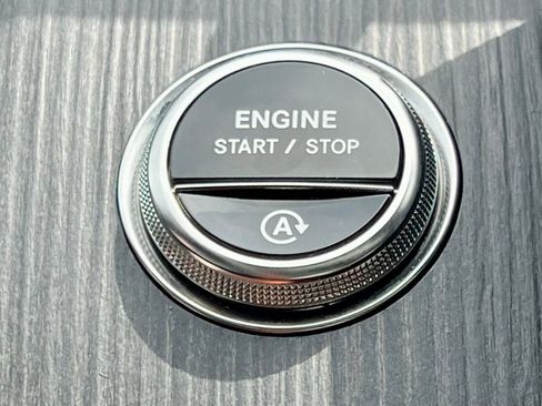 Certified 2026 Mercedes-Benz C 300 4MATIC Sedan image 32