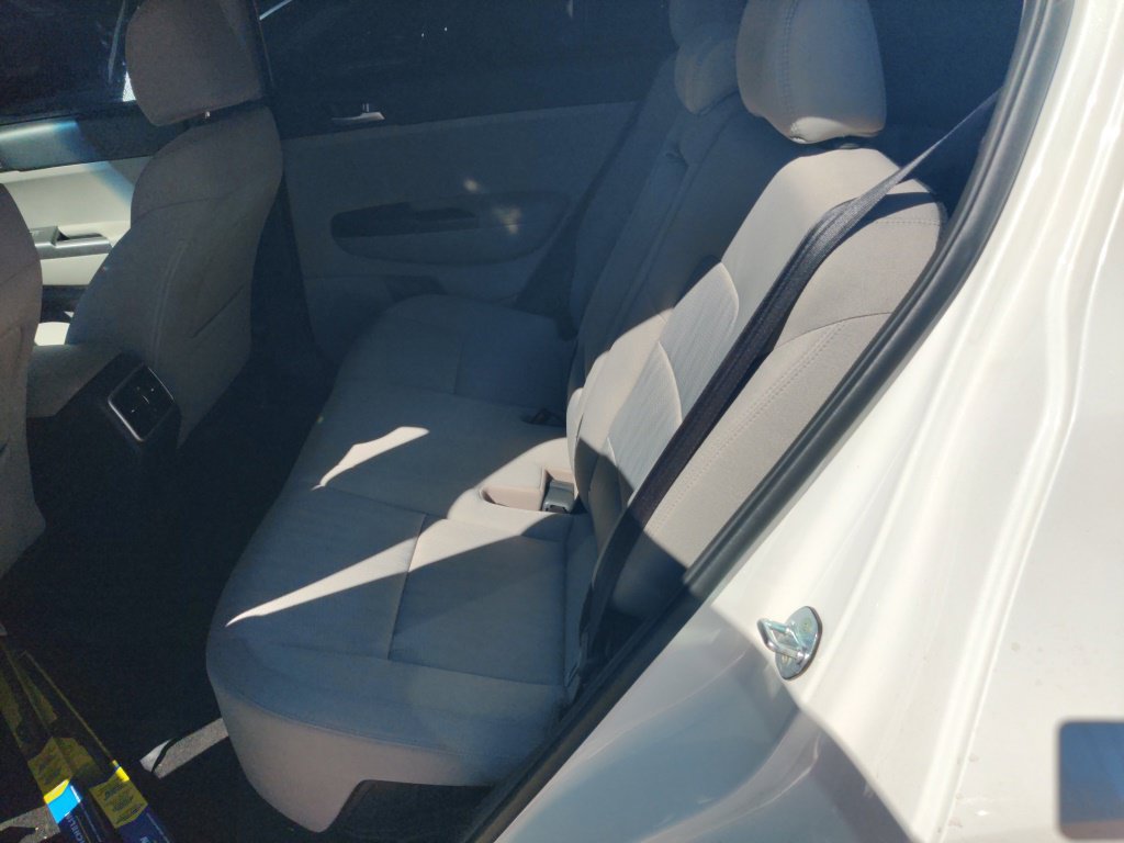 Used 2021 Kia Sportage LX FWD image 9