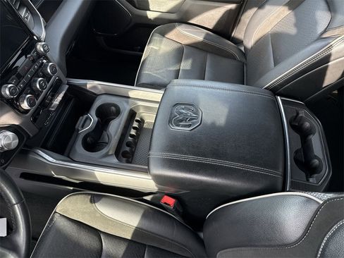 Used 2024 RAM 1500 Laramie image 22