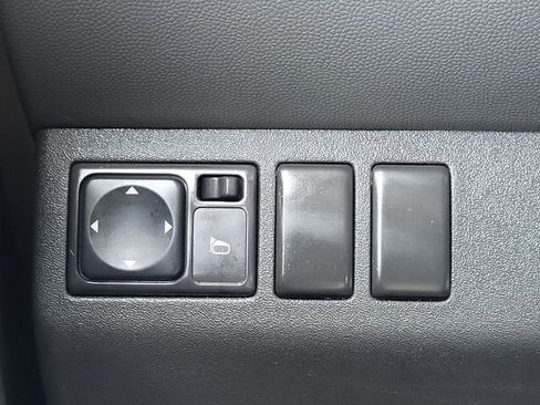 Used 2009 Nissan Xterra S w/ X Gear Pkg image 26