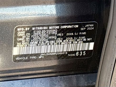 Used 2024 Mitsubishi Outlander SE image 36