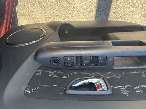 Used 2012 Kia Soul + image 8