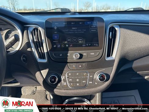 Used 2023 Chevrolet Malibu LT image 16