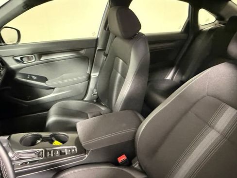 Used 2024 Honda Civic Sport image 29