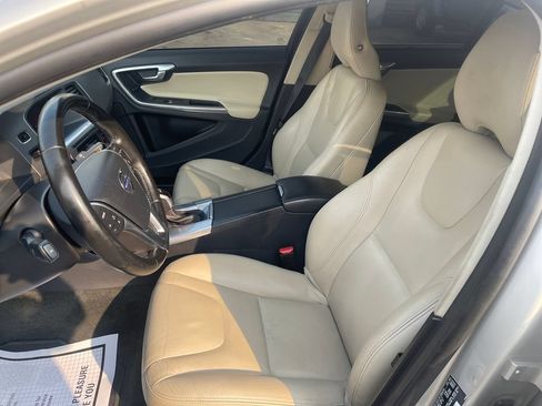 Used 2018 Volvo S60 T5 Inscription AWD/4WD image 16