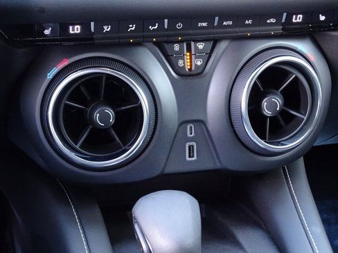 Used 2024 Chevrolet Blazer LT w/ Convenience Package image 24