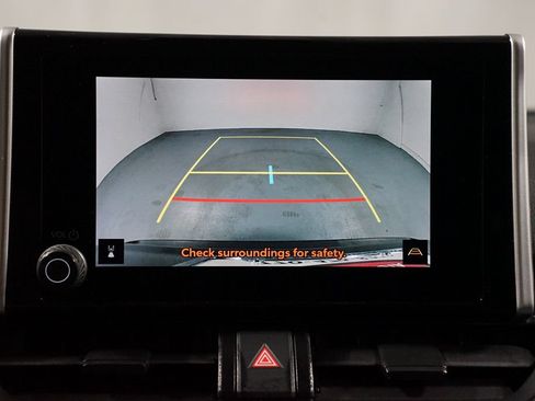 Used 2025 Toyota RAV4 XLE FWD image 19