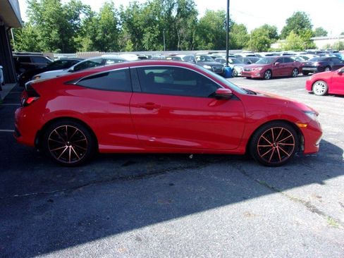Used 2019 Honda Civic Sport image 4