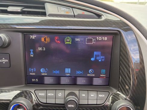 Used 2016 Chevrolet Corvette Z06 w/ 3LZ Preferred Equipment Group RWD image 24