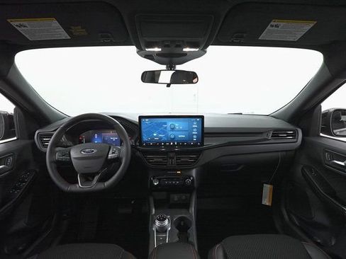 Used 2025 Ford Escape ST-Line Select w/ Tech Pack #1 image 6