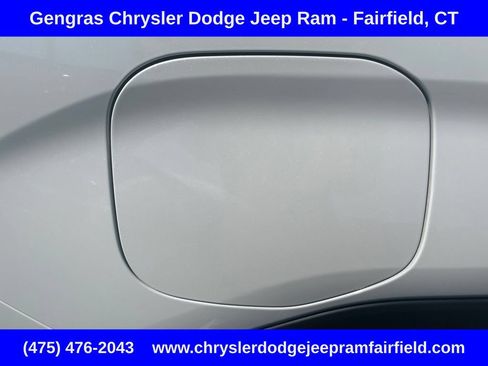Used 2025 Subaru Forester Premium AWD/4WD image 31