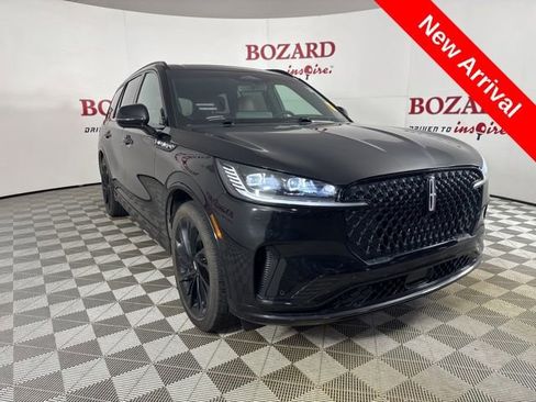 Certified 2025 Lincoln Aviator Reserve w/ Luxury Package image 1