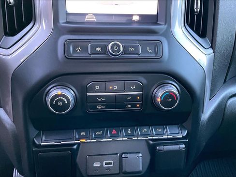 Used 2022 Chevrolet Silverado 1500 Custom w/ Safety Confidence Package RWD image 26