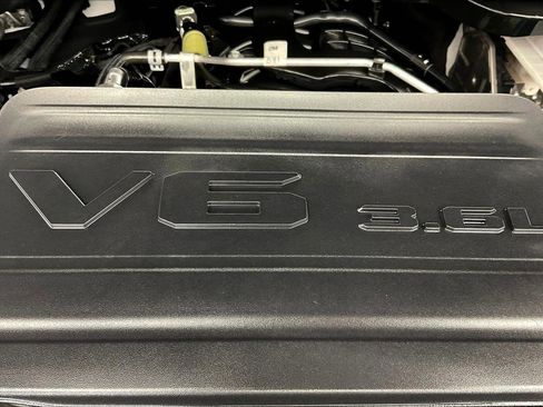 Used 2025 RAM 1500 Big Horn image 32