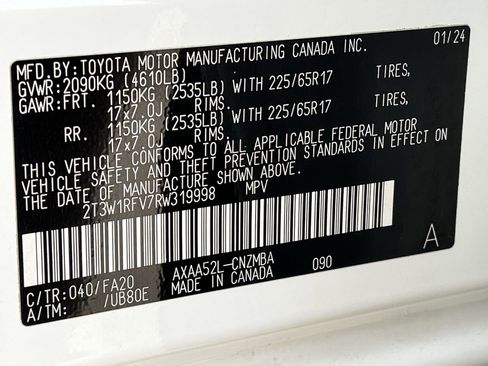 Used 2024 Toyota RAV4 XLE FWD image 30