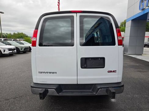 Used 2023 GMC Savana 2500 w/ Driver Convenience Package RWD image 8