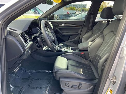 Used 2024 Audi SQ5 Premium Plus w/ Premium Plus Package image 9