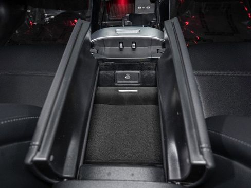 Certified 2025 Mercedes-Benz C 300 Sedan image 19