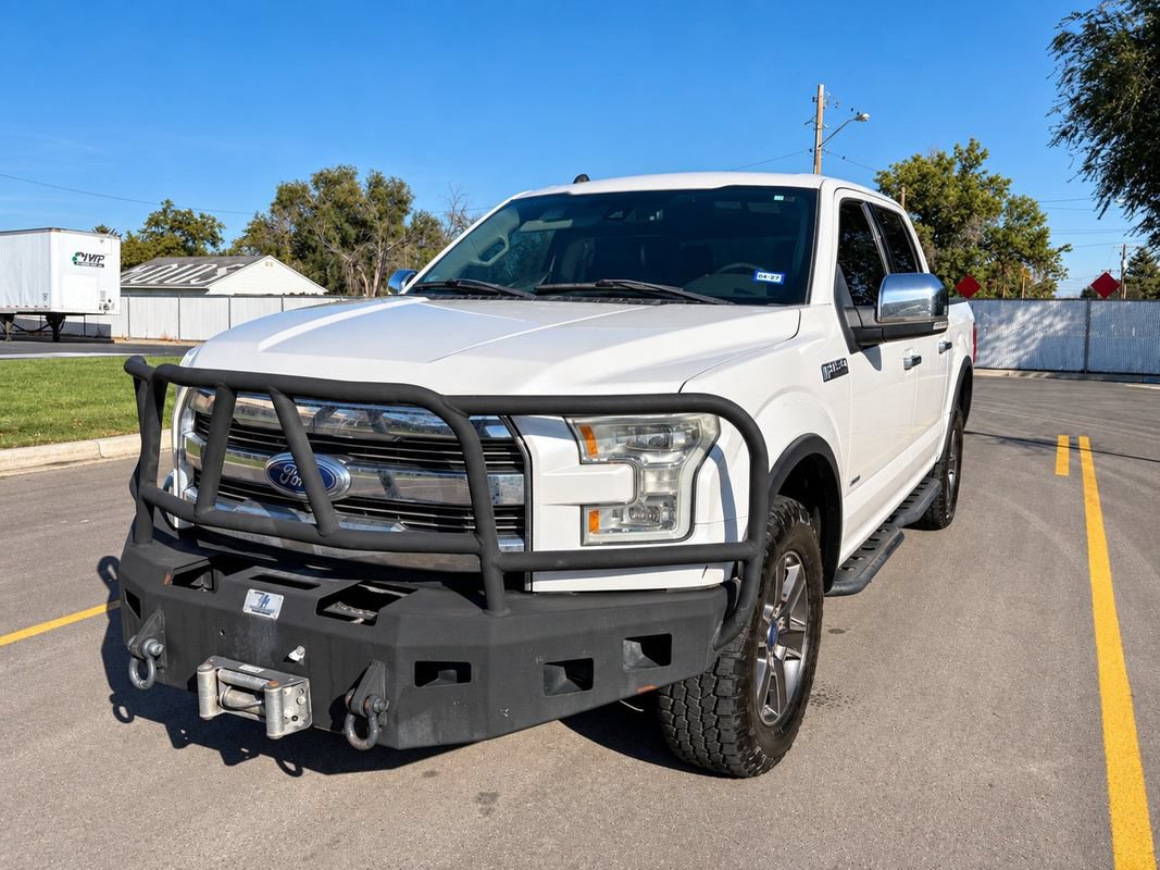 Used 2016 Ford F150 Lariat w/ Equipment Group 502A Luxury AWD/4WD image 1