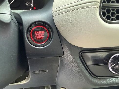 Used 2023 Honda HR-V LX image 18