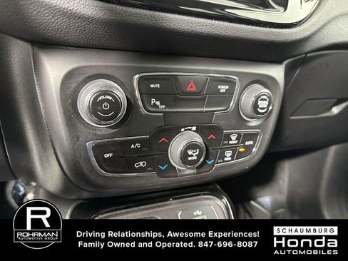 Used 2018 Jeep Compass Limited w/ Safe & Security Group image 9