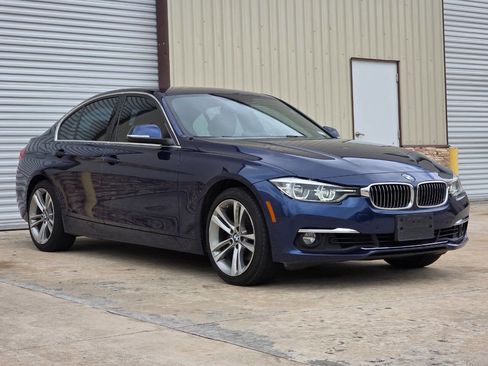 Used 2017 BMW 330i Sedan image 6