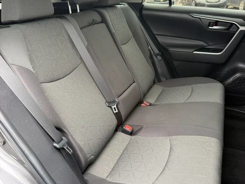 Used 2023 Toyota RAV4 XLE FWD image 23