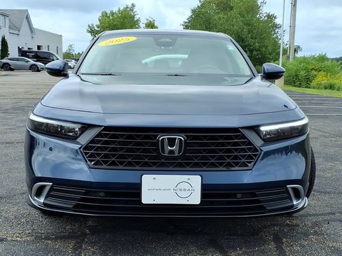 Used 2025 Honda Accord Touring image 7