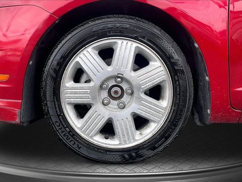Used 2011 Ford Fusion SE w/ 201A Rapid Spec Order Code FWD image 9