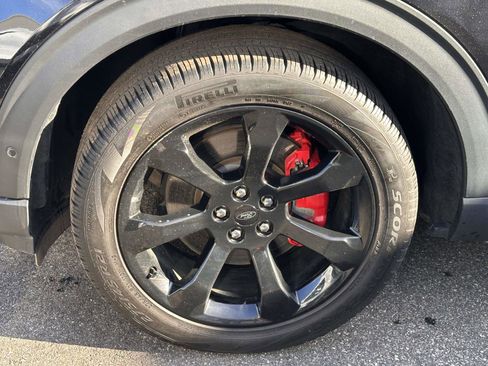 Certified 2022 Ford Explorer ST w/ Equipment Group 401A image 11