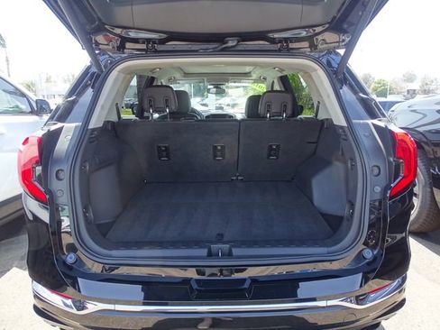 Used 2018 GMC Terrain Denali w/ Advanced Safety Package image 22