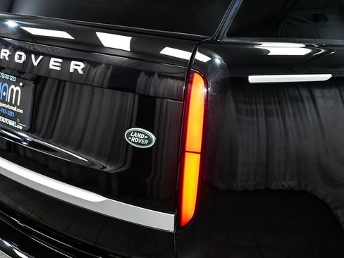 Used 2023 Land Rover Range Rover Autobiography AWD/4WD image 89
