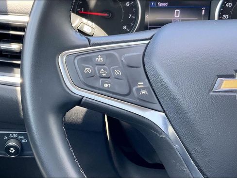 Used 2024 Chevrolet Equinox LT FWD image 23