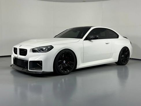 Used 2025 BMW M2 w/ Carbon Package RWD image 4