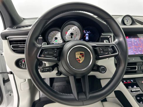 Certified 2022 Porsche Macan GTS image 20