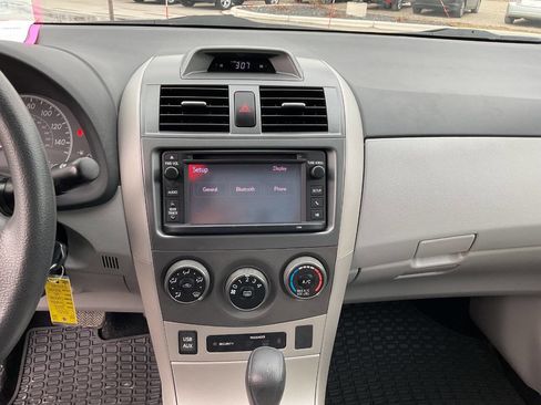 Used 2013 Toyota Corolla LE w/ Premium Pkg image 20