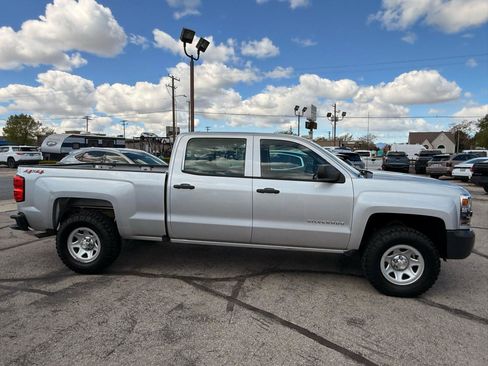 Used 2018 Chevrolet Silverado 1500 W/T w/ Trailering Package AWD/4WD image 4