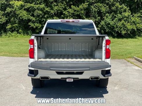 Used 2023 Chevrolet Silverado 1500 RST w/ Z71 Off-Road Package AWD/4WD image 14