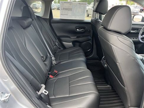 Certified 2025 Acura ADX image 32