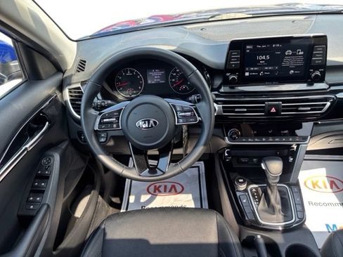 Used 2021 Kia Seltos EX AWD/4WD image 14