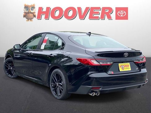 New 2026 Toyota Camry SE FWD image 5