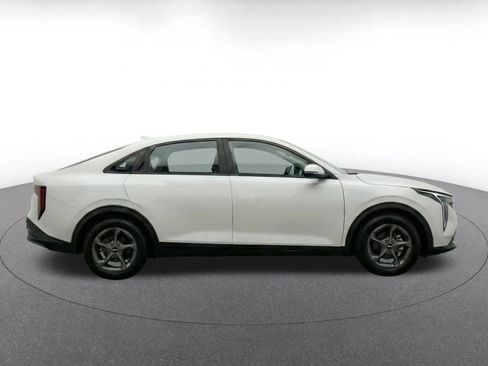 Used 2025 Kia K4 FWD image 14
