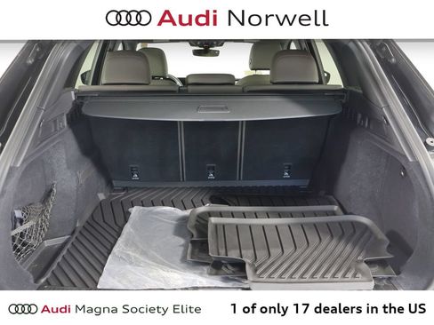 Used 2025 Audi Q5 Premium w/ Convenience Package AWD/4WD image 16