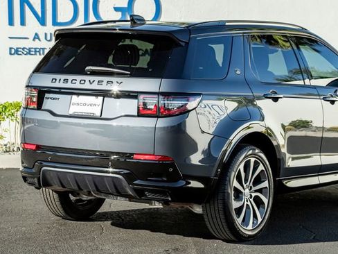 Used 2024 Land Rover Discovery Sport Dynamic SE image 7