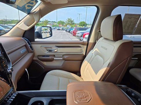 Used 2021 RAM 1500 Laramie AWD/4WD image 25