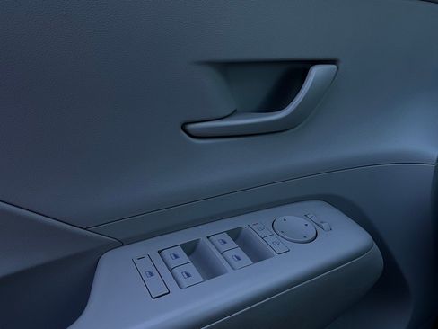 Used 2025 Hyundai Kona SEL image 20