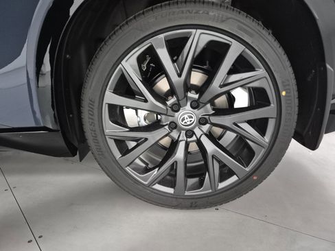 New 2026 Toyota Crown Signia image 11